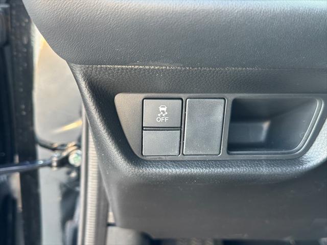 new 2025 Honda HR-V car, priced at $31,970