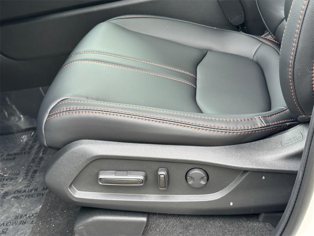 new 2025 Honda Pilot car, priced at $51,405