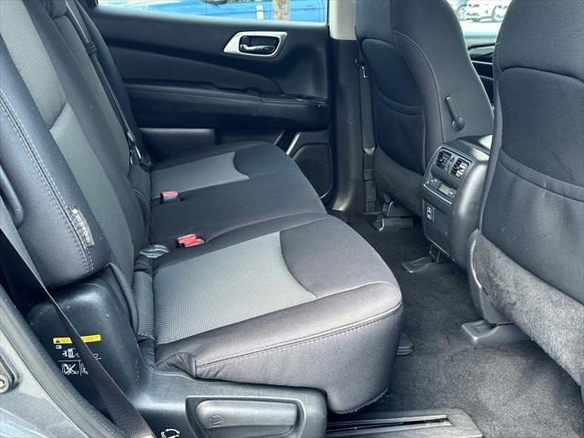 used 2018 Nissan Pathfinder car