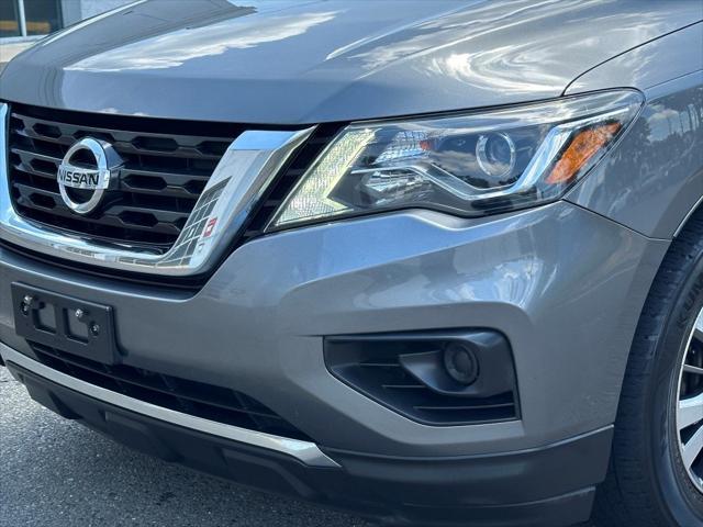 used 2018 Nissan Pathfinder car