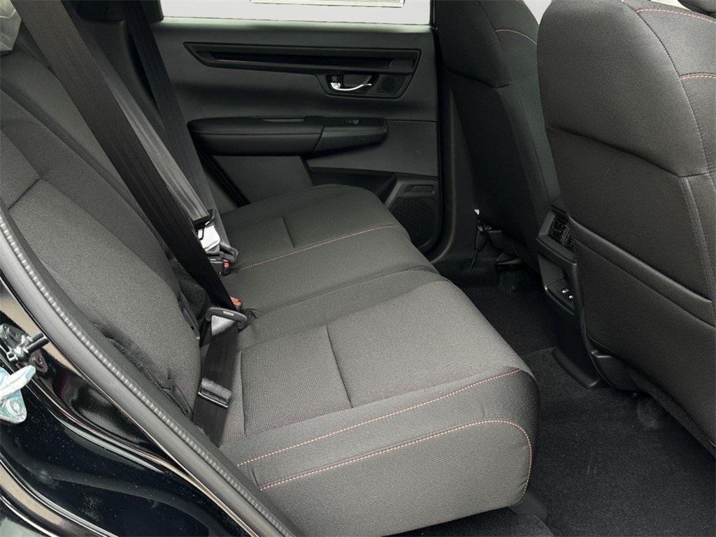new 2026 Honda CR-V Hybrid car, priced at $40,195
