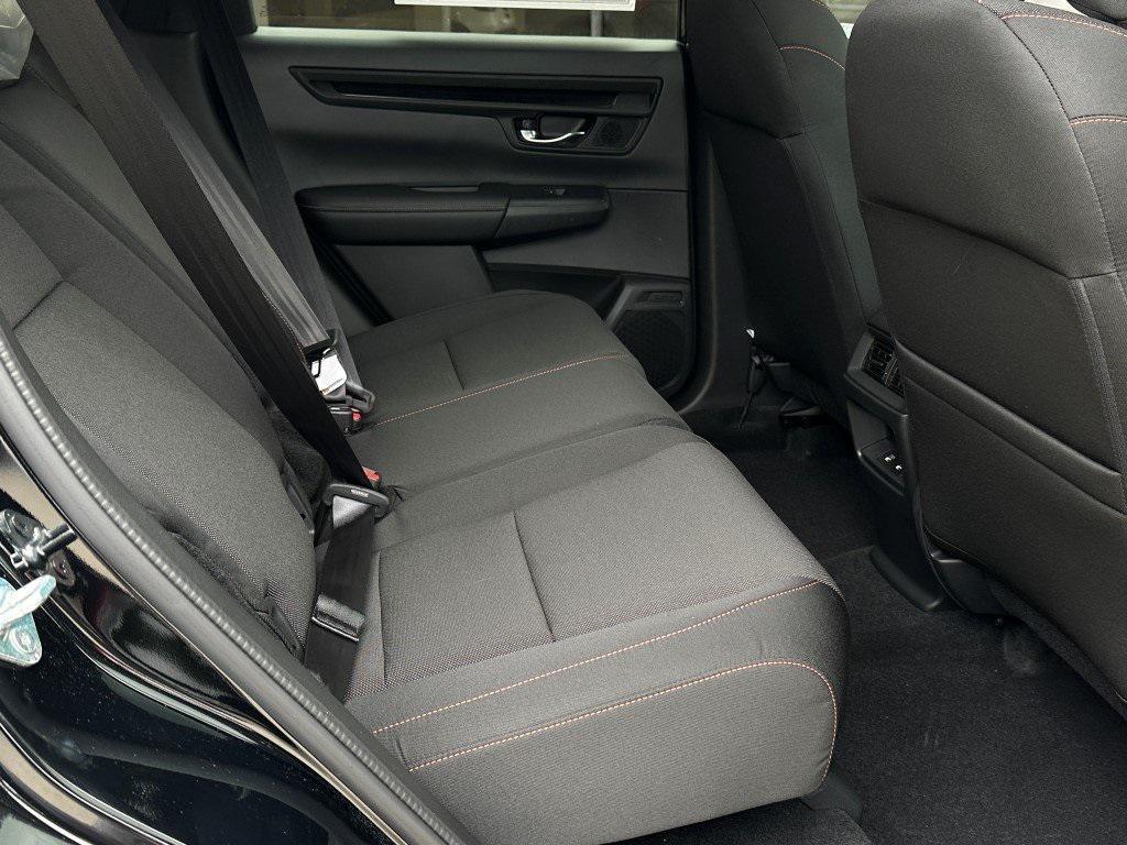 new 2026 Honda CR-V Hybrid car, priced at $40,195