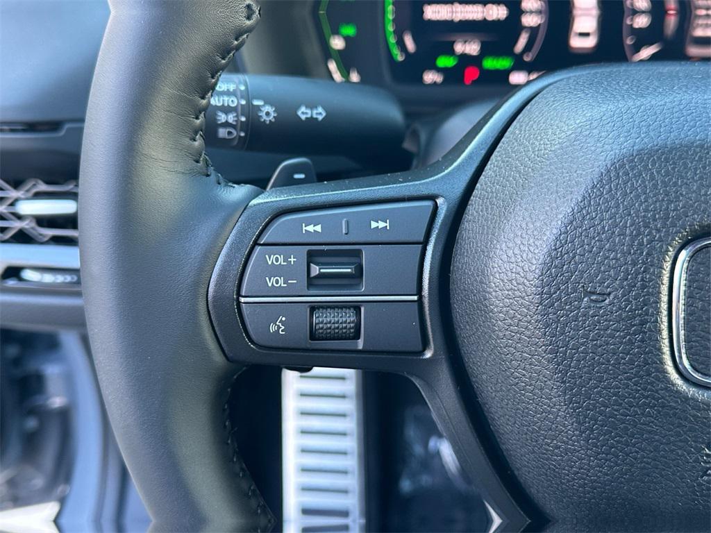 new 2025 Honda Accord Hybrid car, priced at $33,700