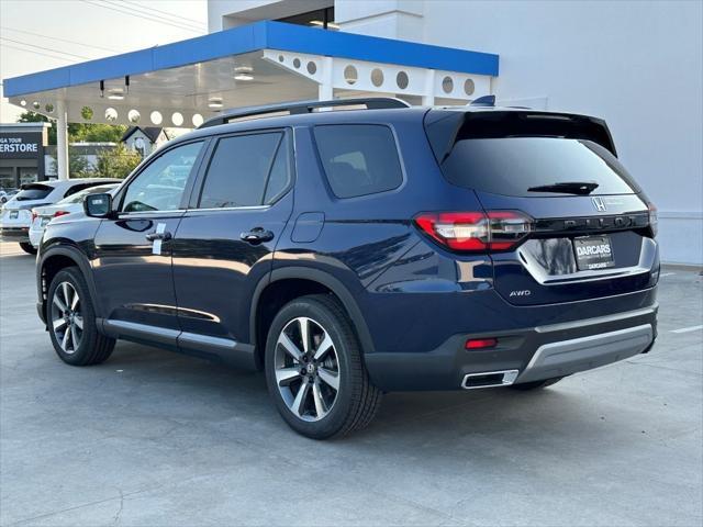 new 2025 Honda Pilot car, priced at $50,625