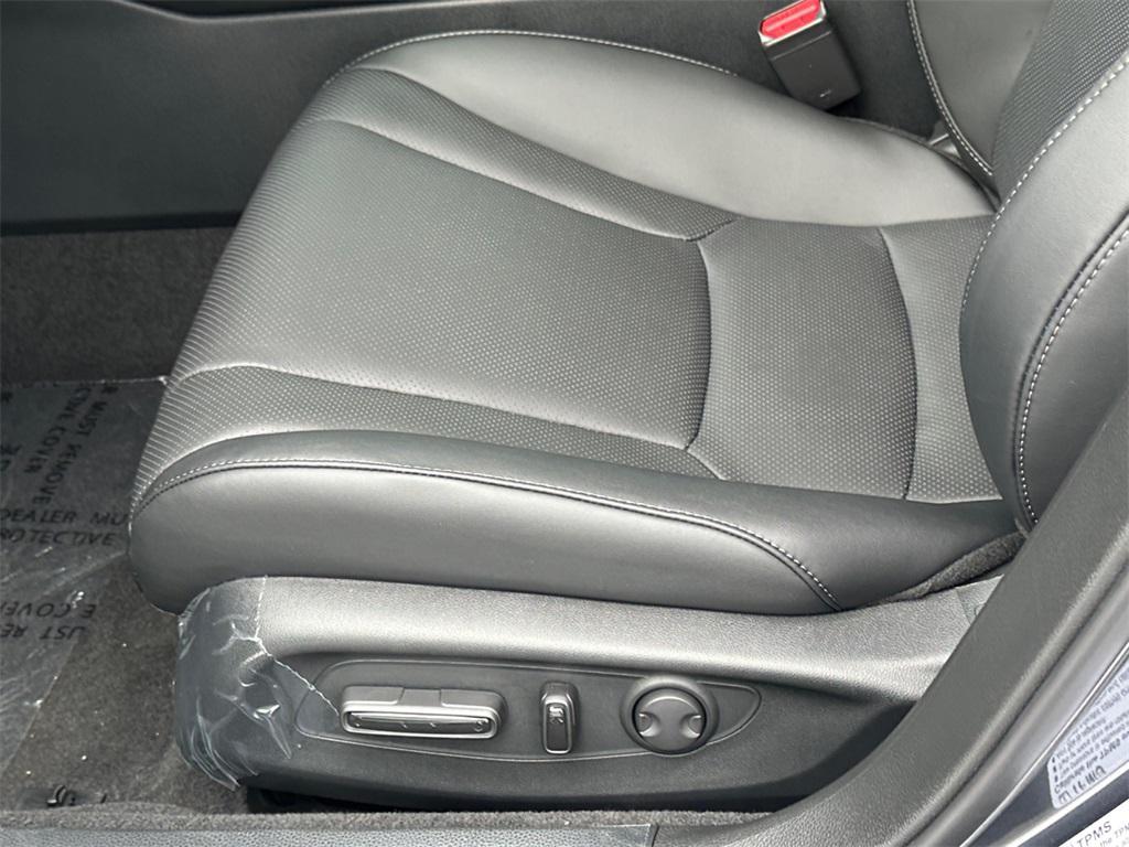 new 2025 Honda Accord Hybrid car, priced at $37,620