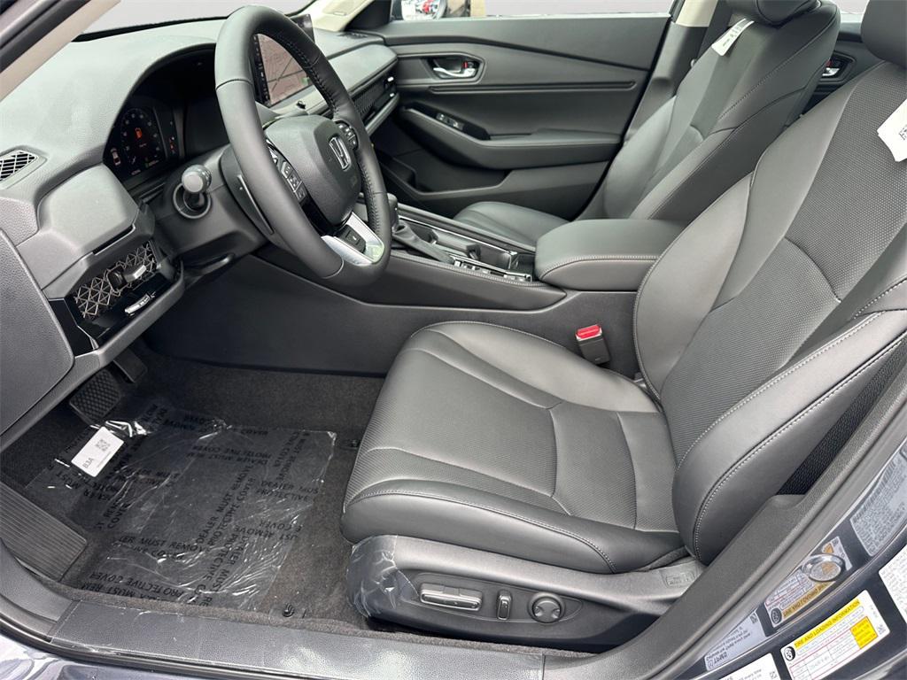 new 2025 Honda Accord Hybrid car, priced at $37,620