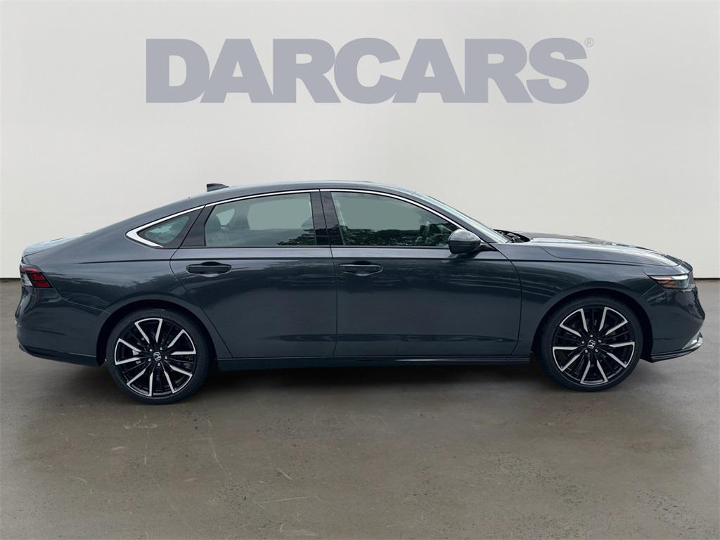 new 2025 Honda Accord Hybrid car, priced at $37,620