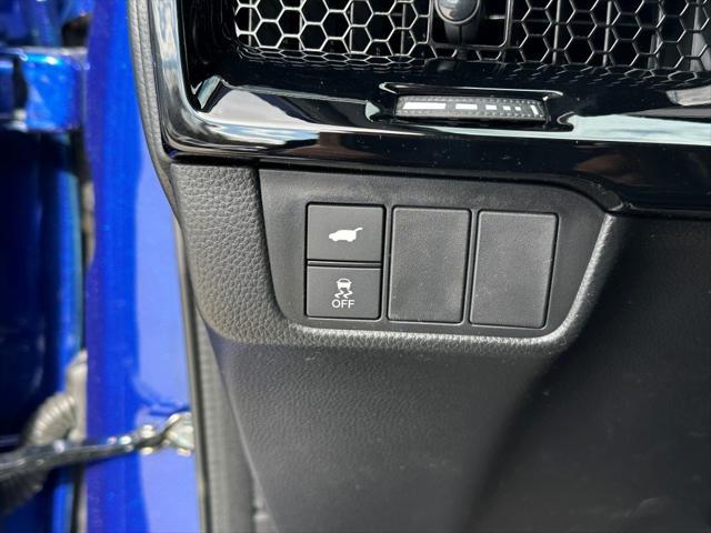 new 2025 Honda CR-V Hybrid car, priced at $42,950