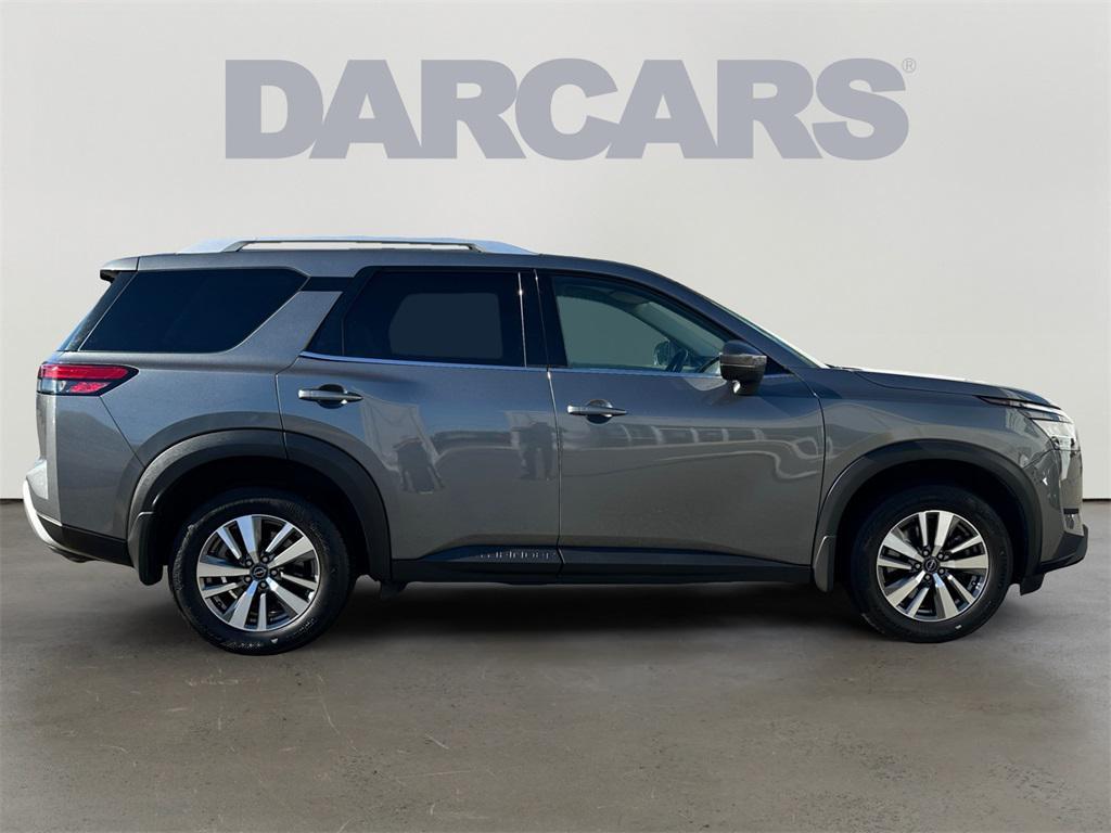 used 2022 Nissan Pathfinder car, priced at $27,051