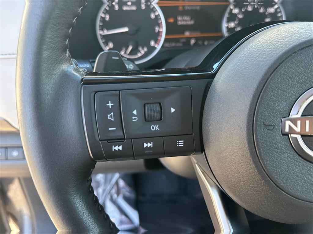 used 2022 Nissan Pathfinder car, priced at $27,051