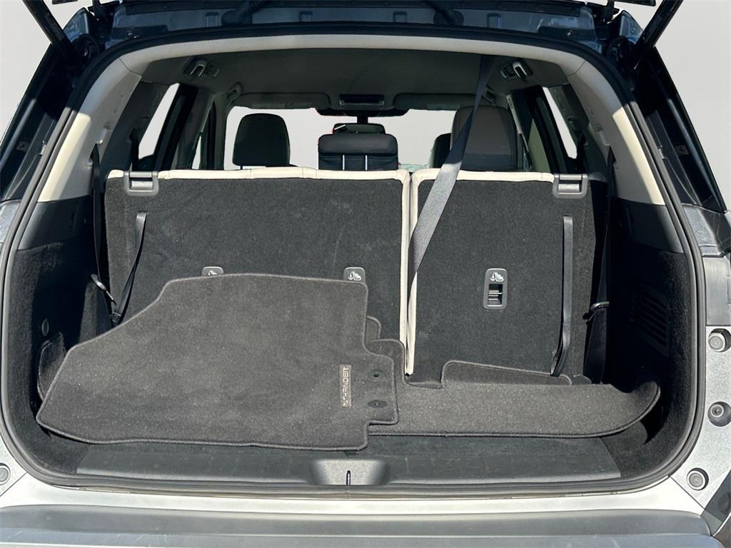 used 2022 Nissan Pathfinder car, priced at $27,051
