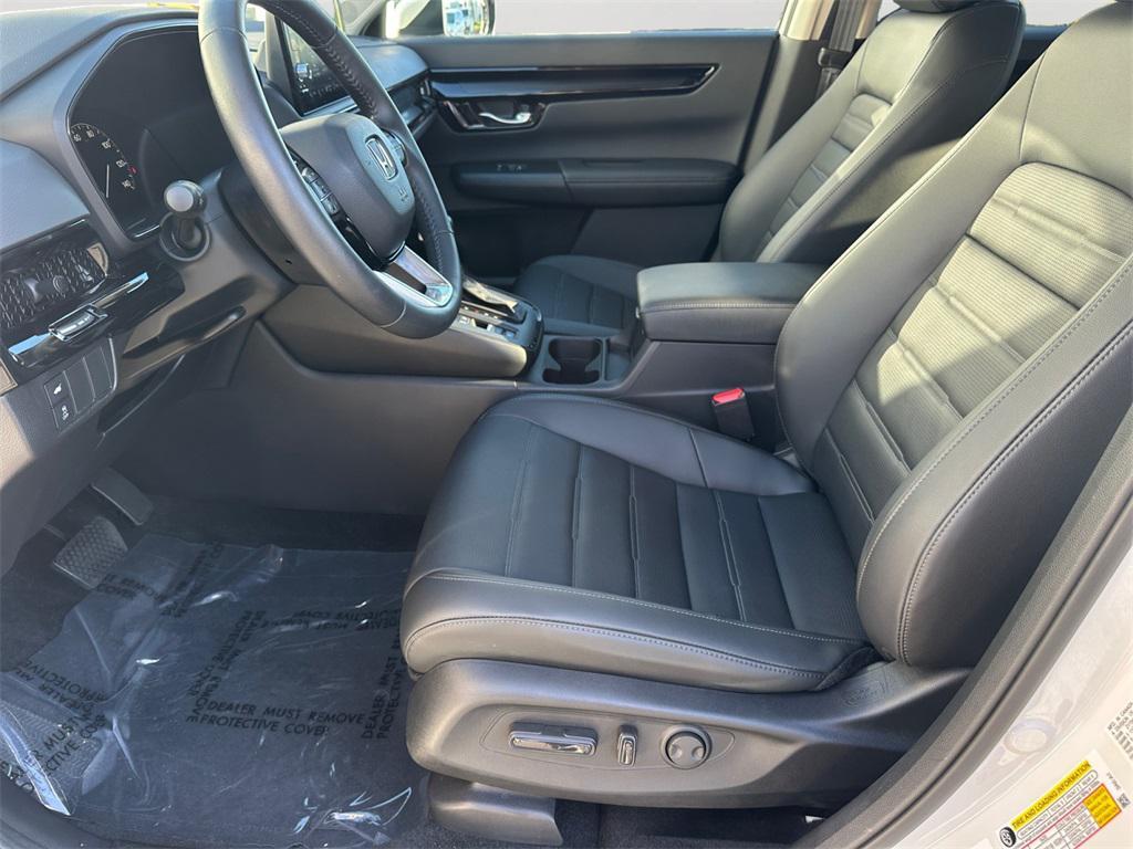 used 2024 Honda CR-V car, priced at $32,995