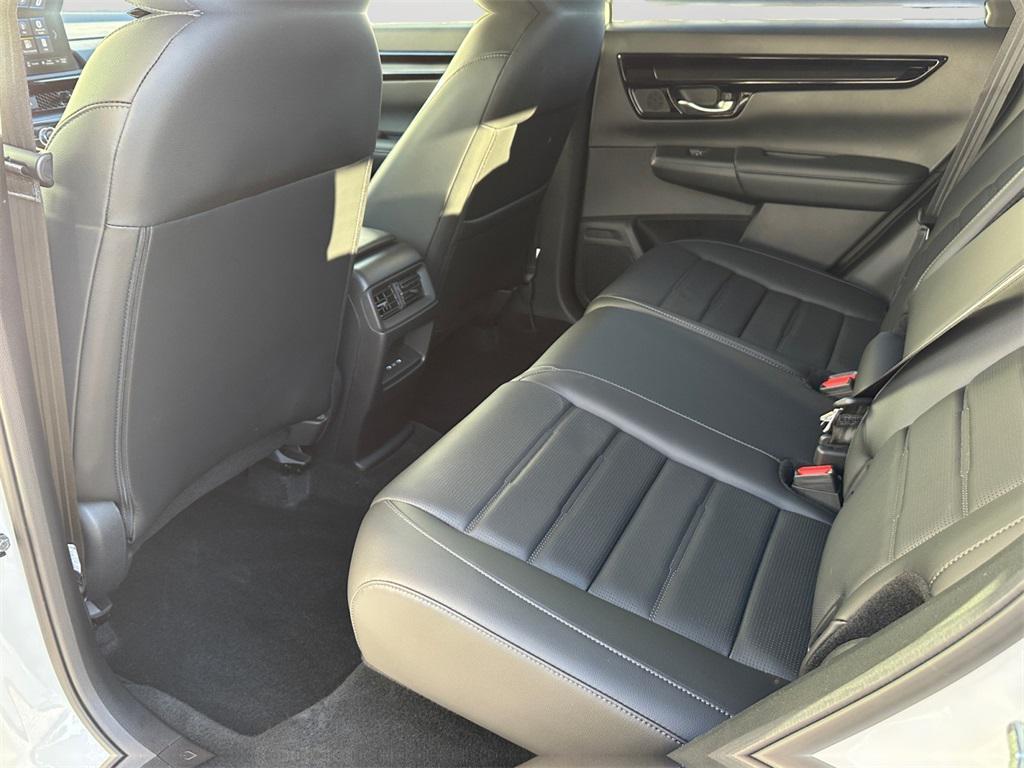 used 2024 Honda CR-V car, priced at $32,995