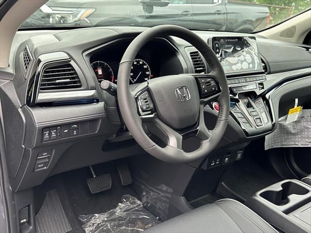 new 2025 Honda Odyssey car, priced at $52,205