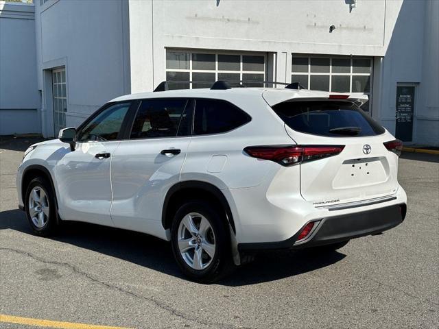 used 2023 Toyota Highlander car, priced at $30,675