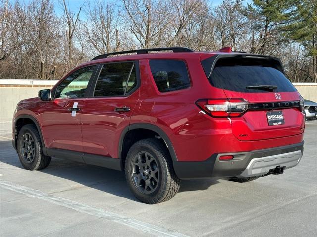 new 2025 Honda Pilot car, priced at $48,159