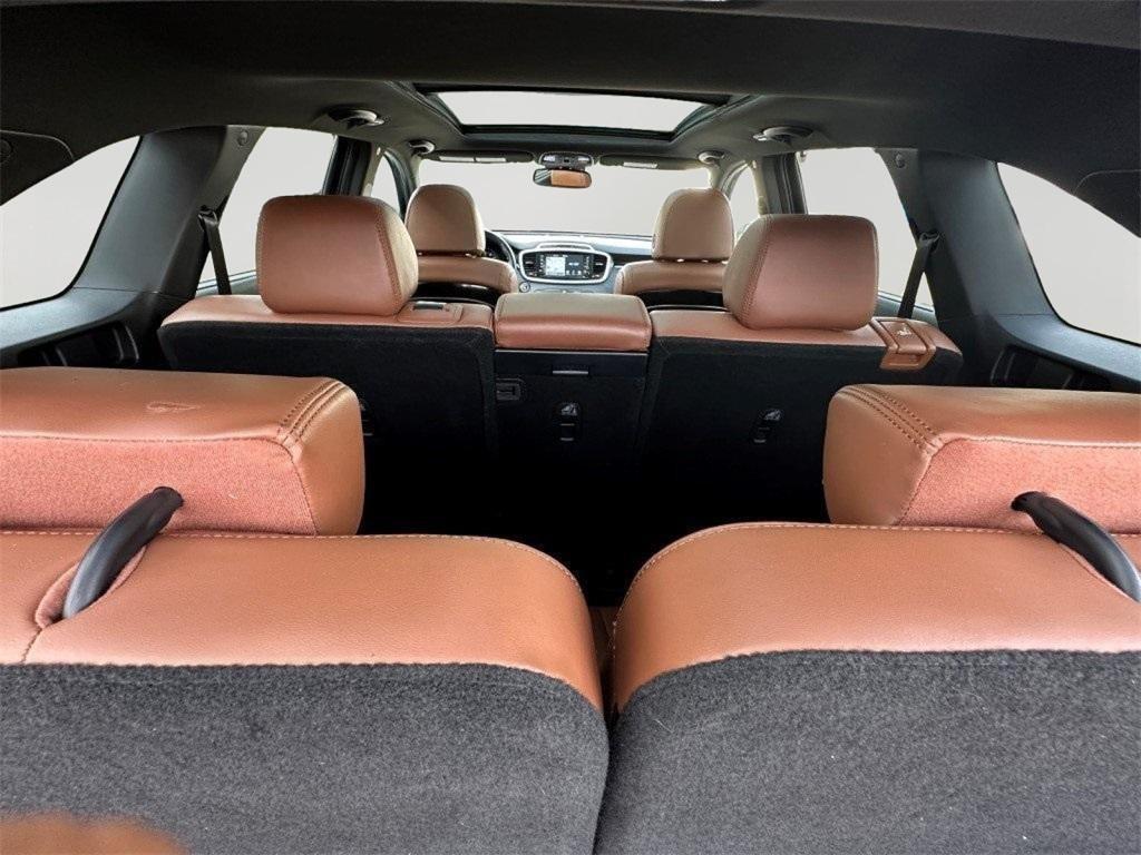 used 2019 Kia Sorento car, priced at $15,995