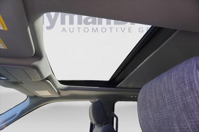 used 2021 Ford F-150 car, priced at $39,995