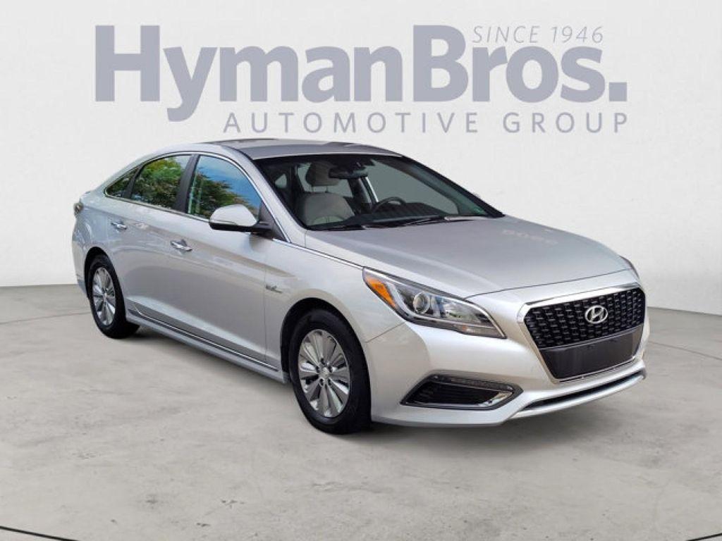 used 2016 Hyundai Sonata Hybrid car, priced at $17,495