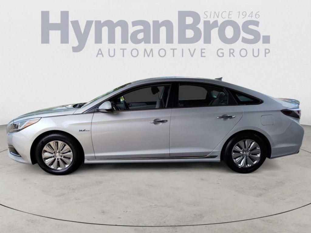 used 2016 Hyundai Sonata Hybrid car, priced at $17,495