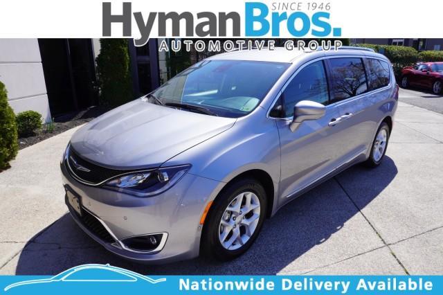 used 2020 Chrysler Pacifica car, priced at $36,995