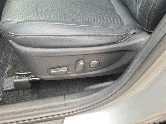 used 2020 Hyundai Santa Fe car, priced at $19,995