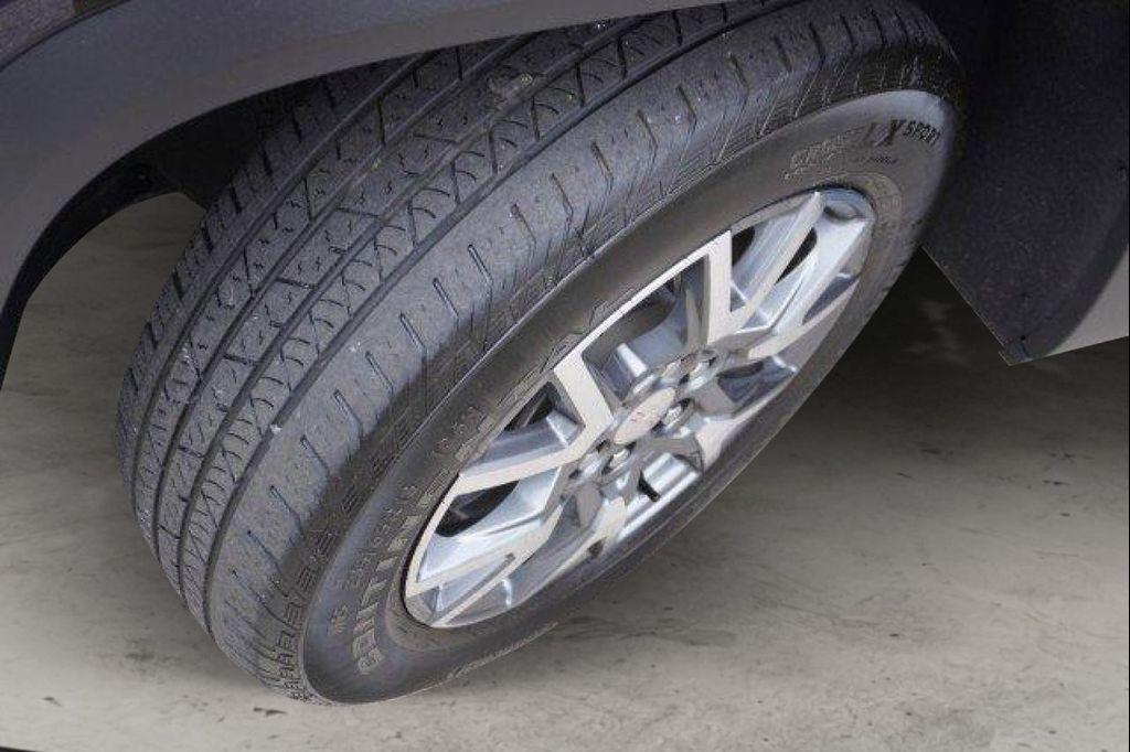 used 2022 GMC Acadia car, priced at $30,995