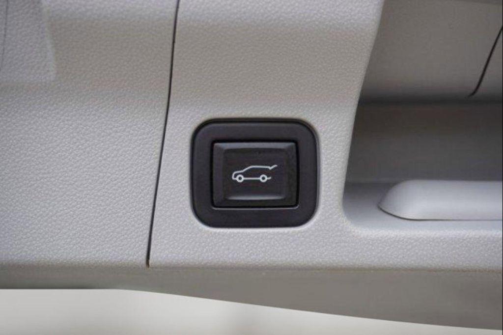 used 2022 GMC Acadia car, priced at $28,995