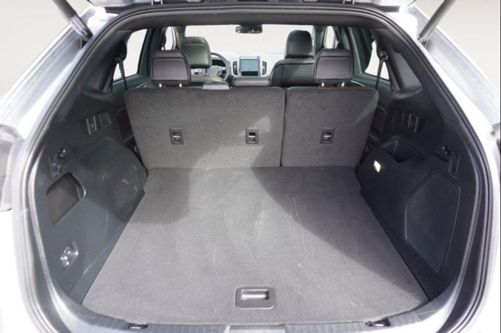 used 2022 Ford Edge car, priced at $29,495