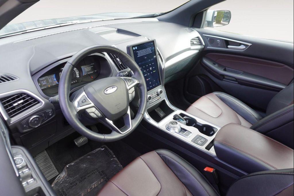 used 2022 Ford Edge car, priced at $29,995