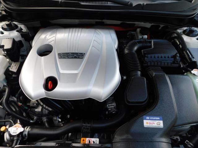used 2015 Hyundai Sonata Hybrid car, priced at $15,995