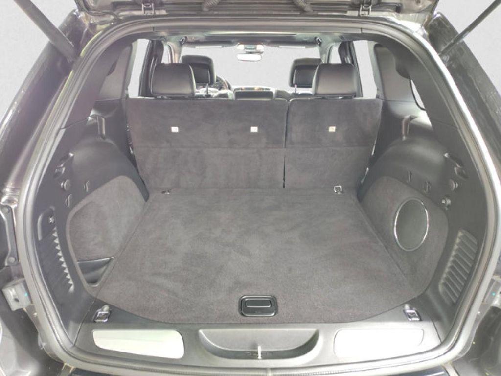 used 2020 Jeep Grand Cherokee car, priced at $31,995