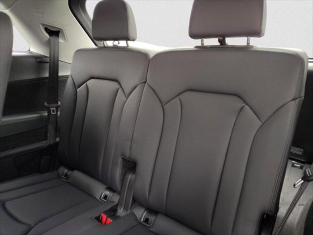 used 2023 Audi Q7 car, priced at $43,995