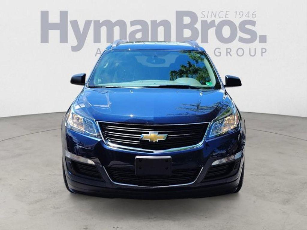 used 2016 Chevrolet Traverse car, priced at $21,495