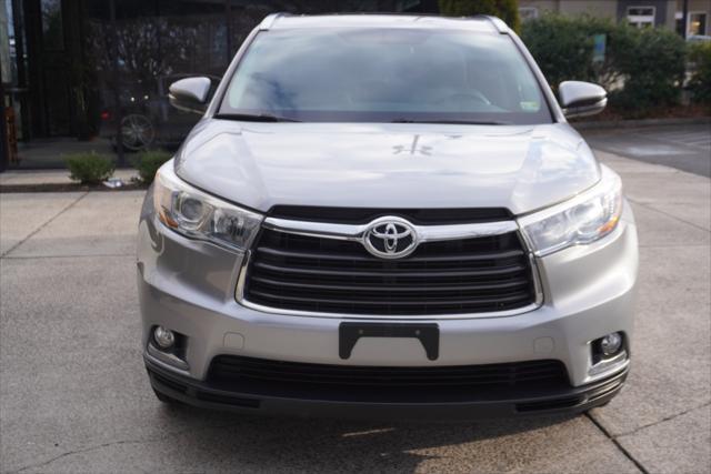 used 2014 Toyota Highlander car, priced at $19,995