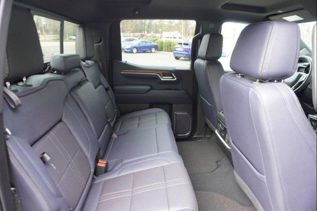 used 2022 Chevrolet Silverado 1500 car, priced at $53,995