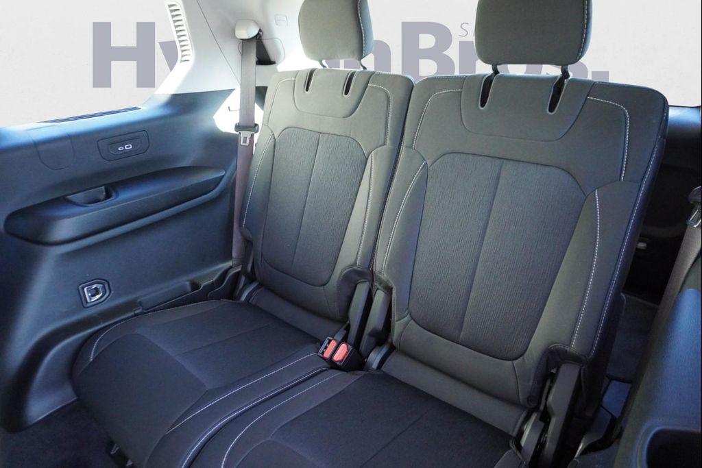 used 2022 Jeep Grand Cherokee L car, priced at $31,995