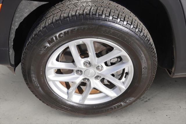 used 2022 Jeep Grand Cherokee L car, priced at $32,995