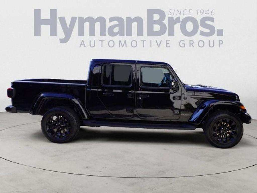 used 2023 Jeep Gladiator car, priced at $40,995