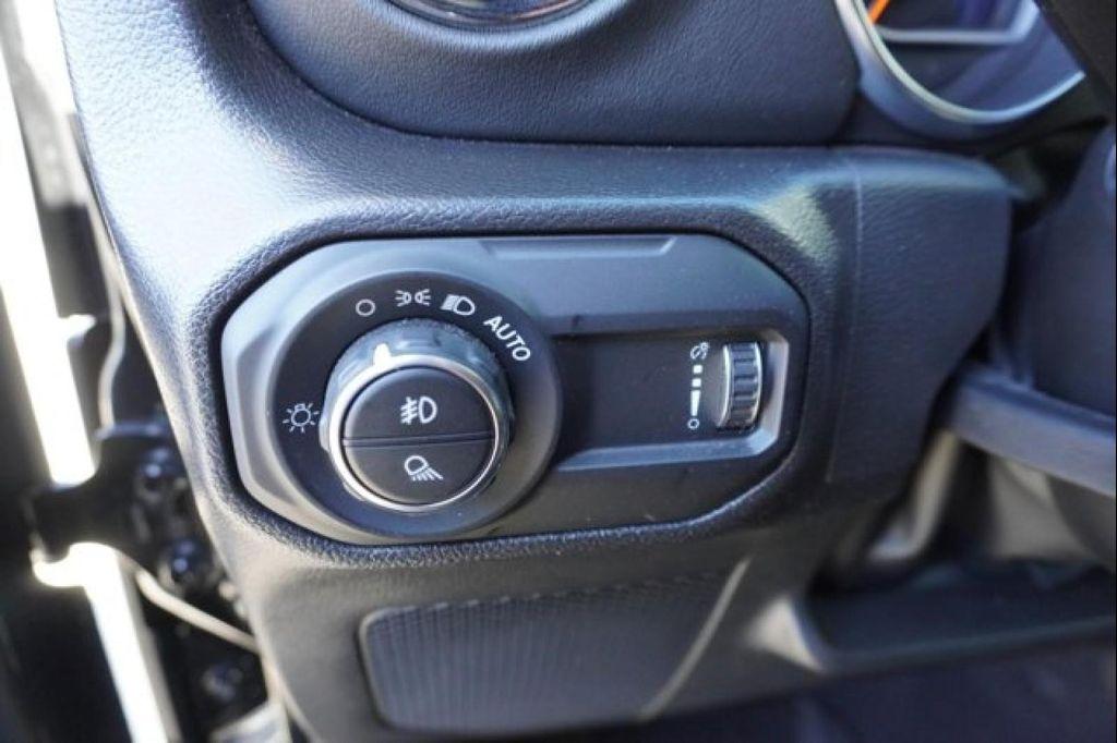 used 2023 Jeep Gladiator car, priced at $40,995