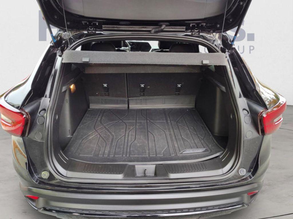 used 2024 Chevrolet Trax car, priced at $23,995