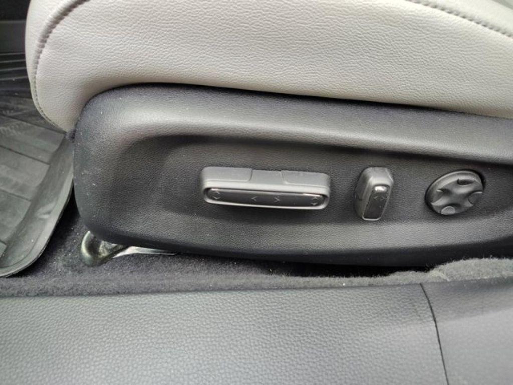 used 2019 Honda Accord Hybrid car, priced at $28,995