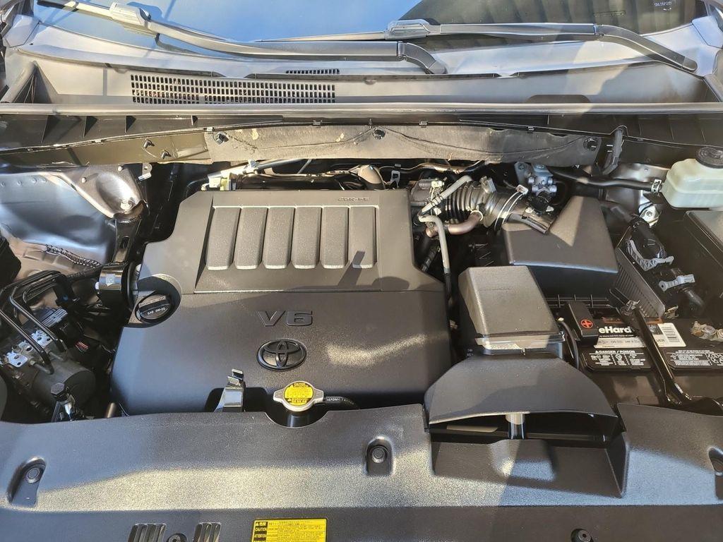 used 2015 Toyota Highlander car, priced at $19,995