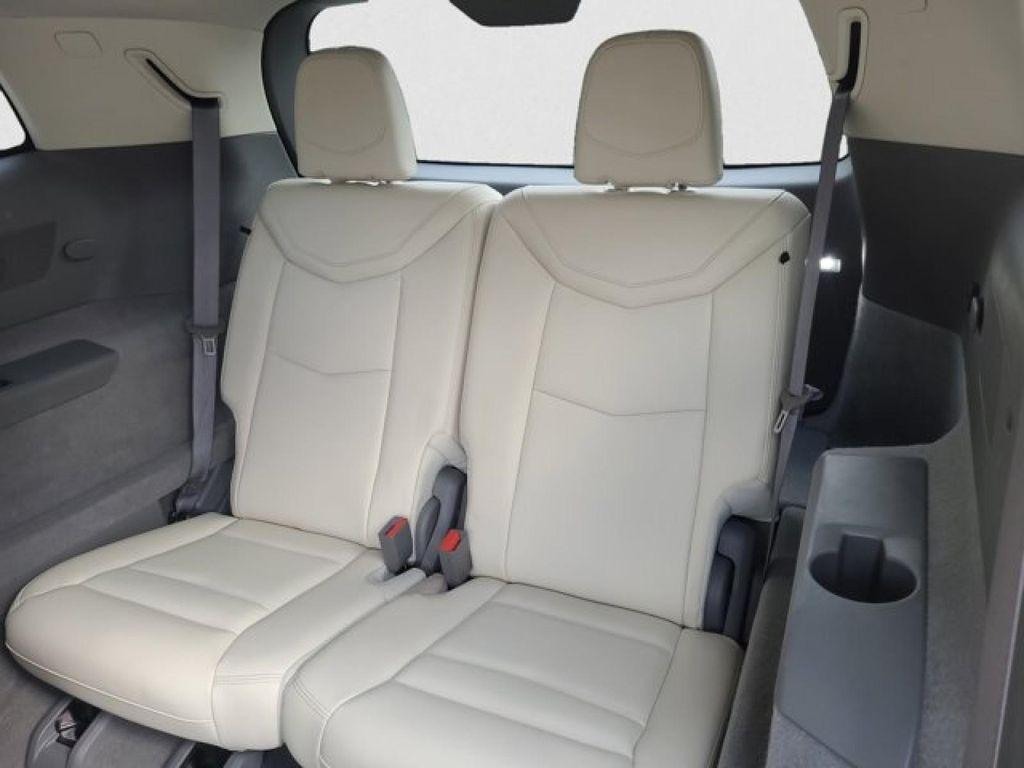 used 2020 Cadillac XT6 car, priced at $34,995