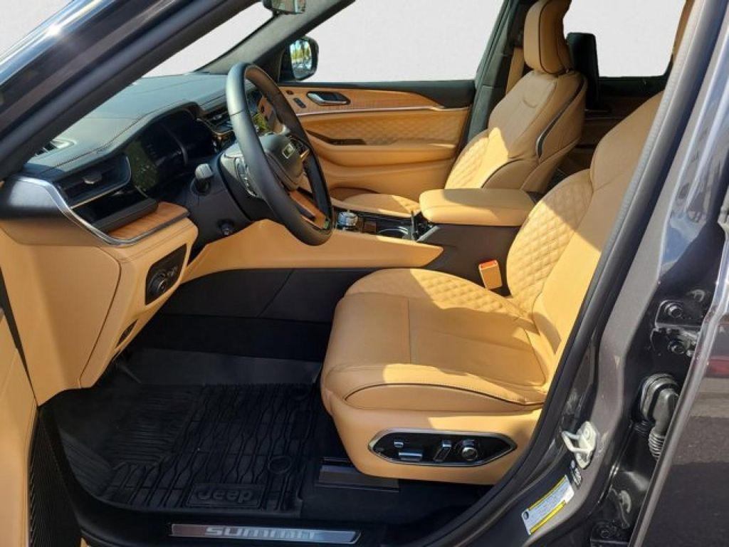 used 2024 Jeep Grand Cherokee L car, priced at $59,995
