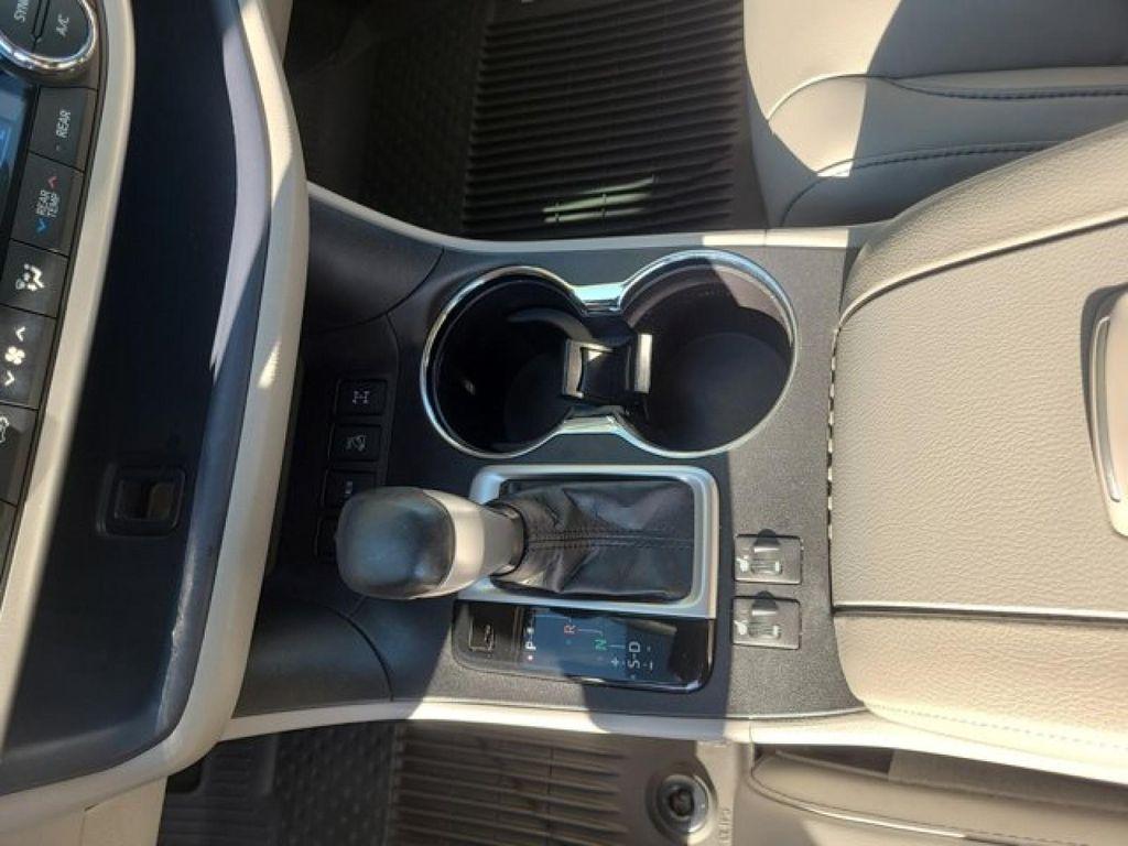 used 2019 Toyota Highlander car, priced at $32,495