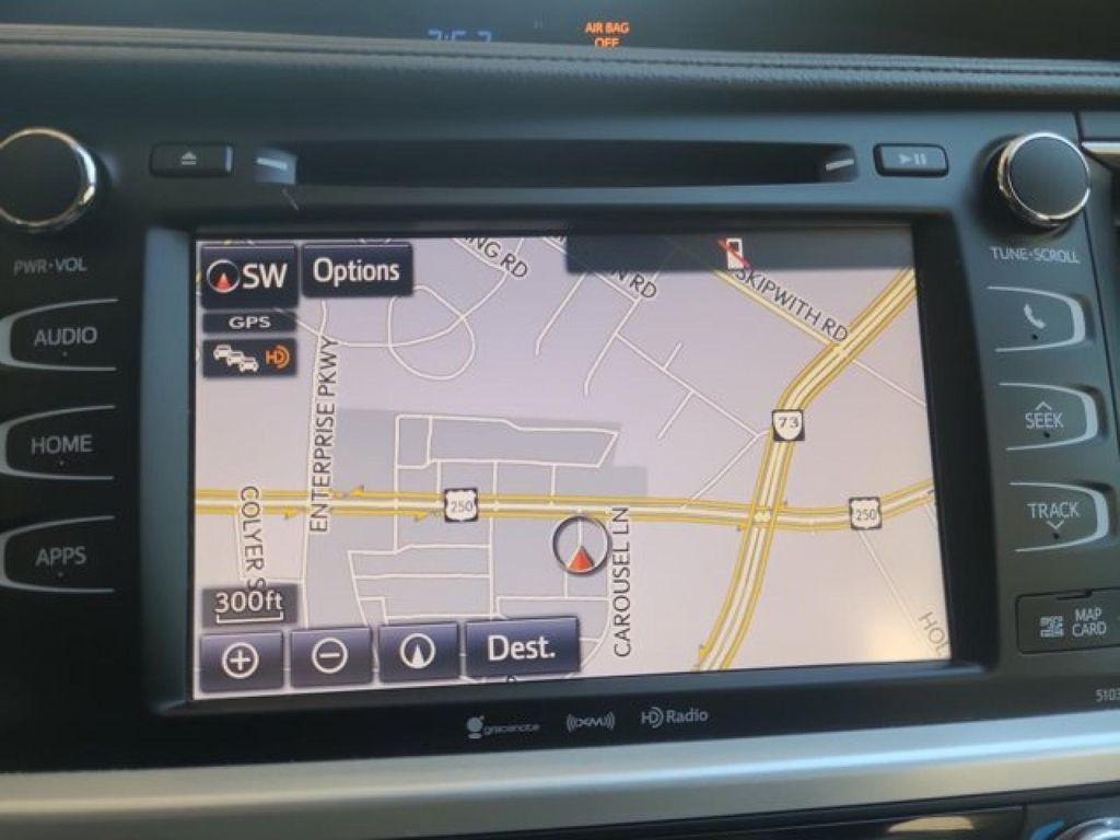 used 2019 Toyota Highlander car, priced at $32,495