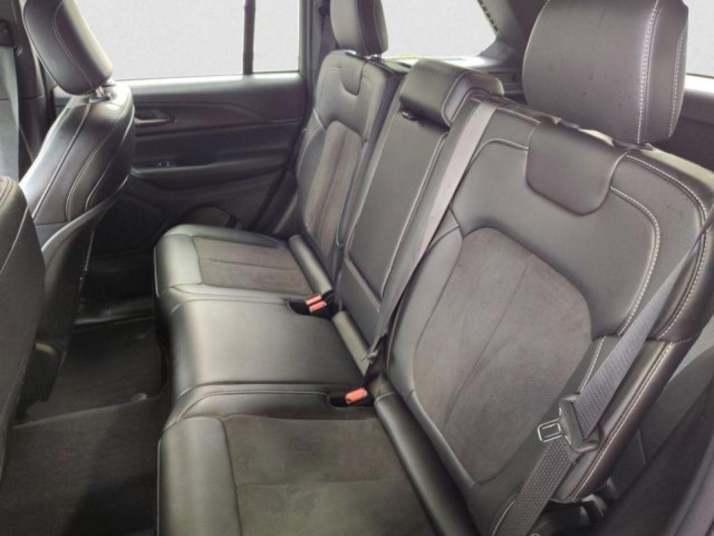 used 2023 Jeep Grand Cherokee car, priced at $34,995