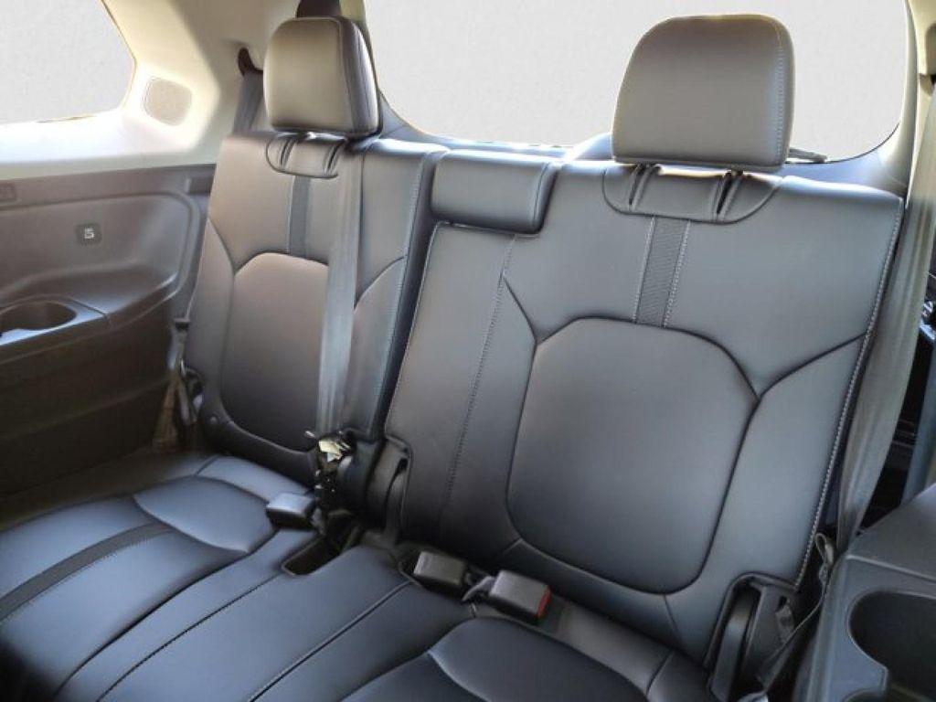 used 2023 Honda Pilot car, priced at $38,995