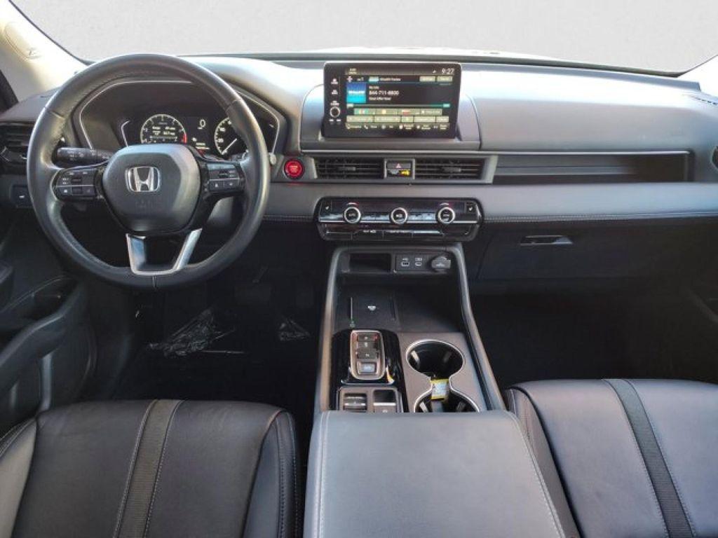 used 2023 Honda Pilot car, priced at $38,995